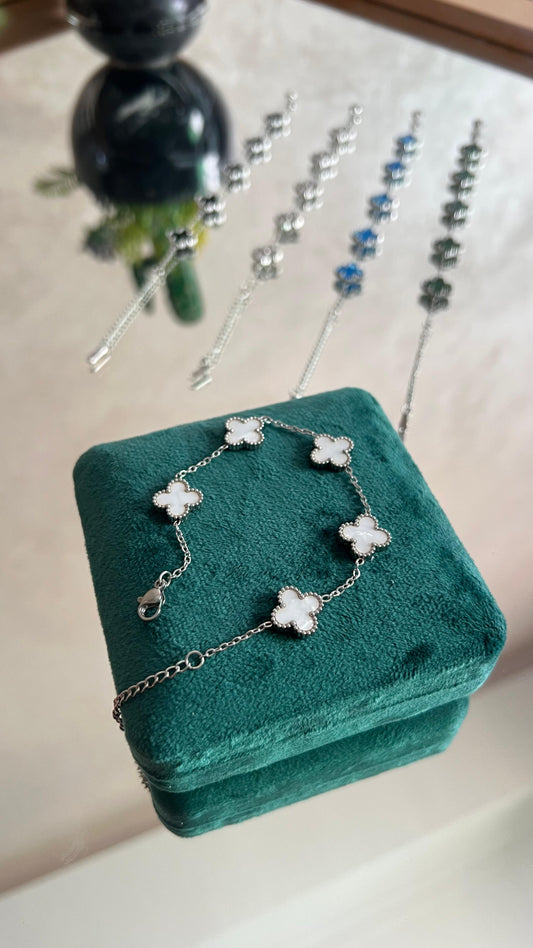 Van Cleef Silver white